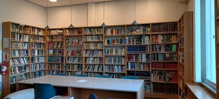 La biblioteca